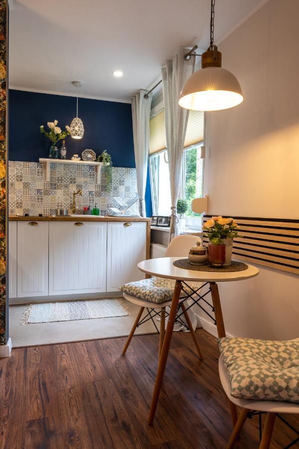 Apartament Przy Parku Naleczow Exterior photo